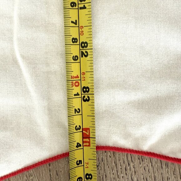 Vintage Oval Tablecloth 9 Napkins Scalloped Cross-Stitched Christmas Holiday - Picture 15 of 16